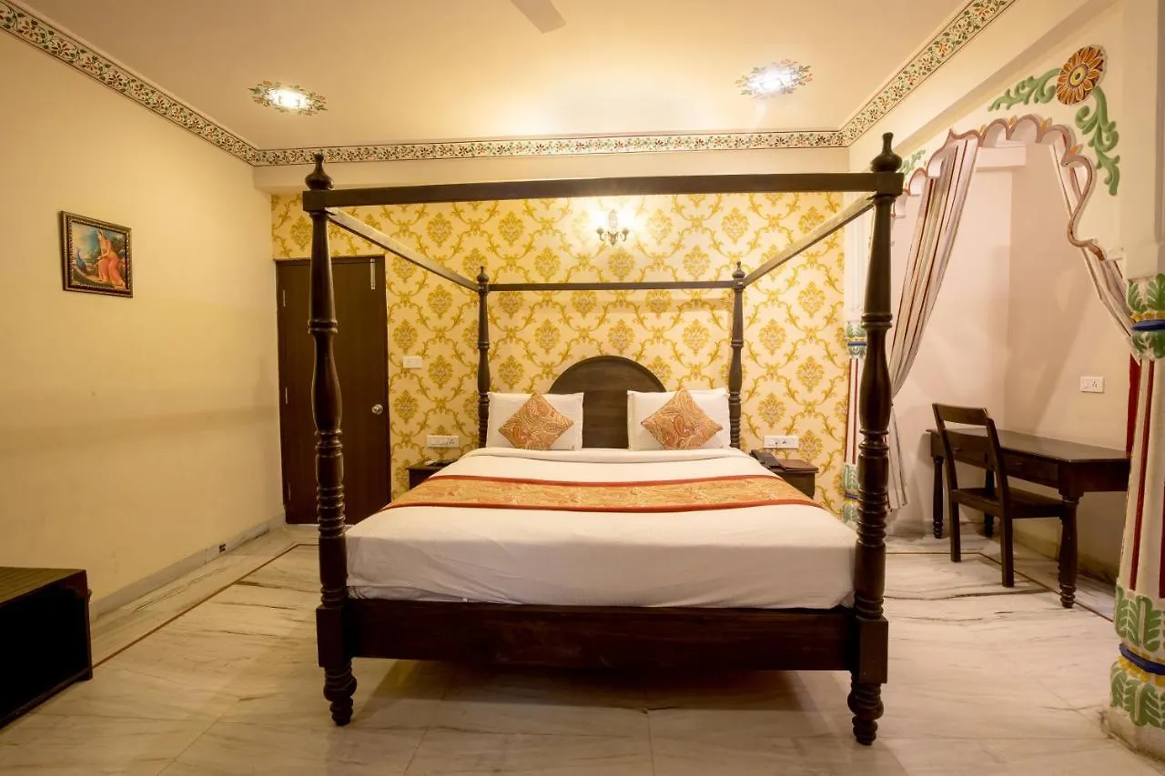 Hotel Royal Pratap Niwas Udaipur